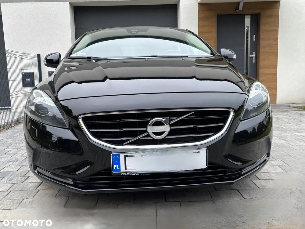 Volvo V40 D2 Momentum - 2