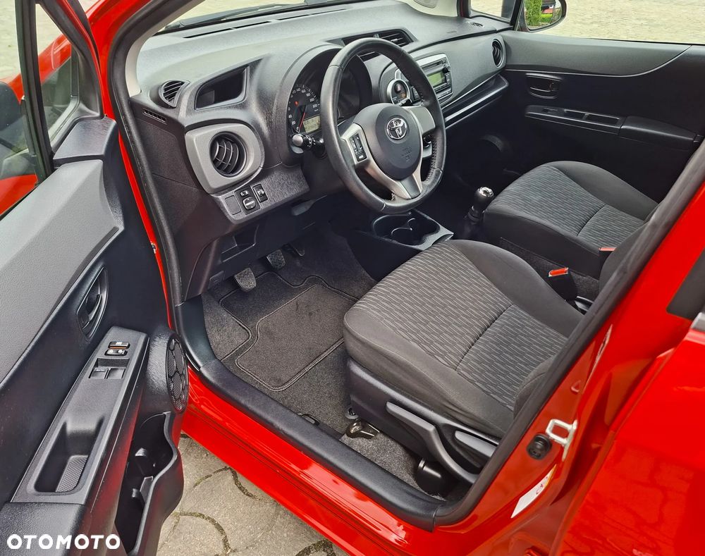 Toyota Yaris 1.0 VVT-i Cool Edition - 5
