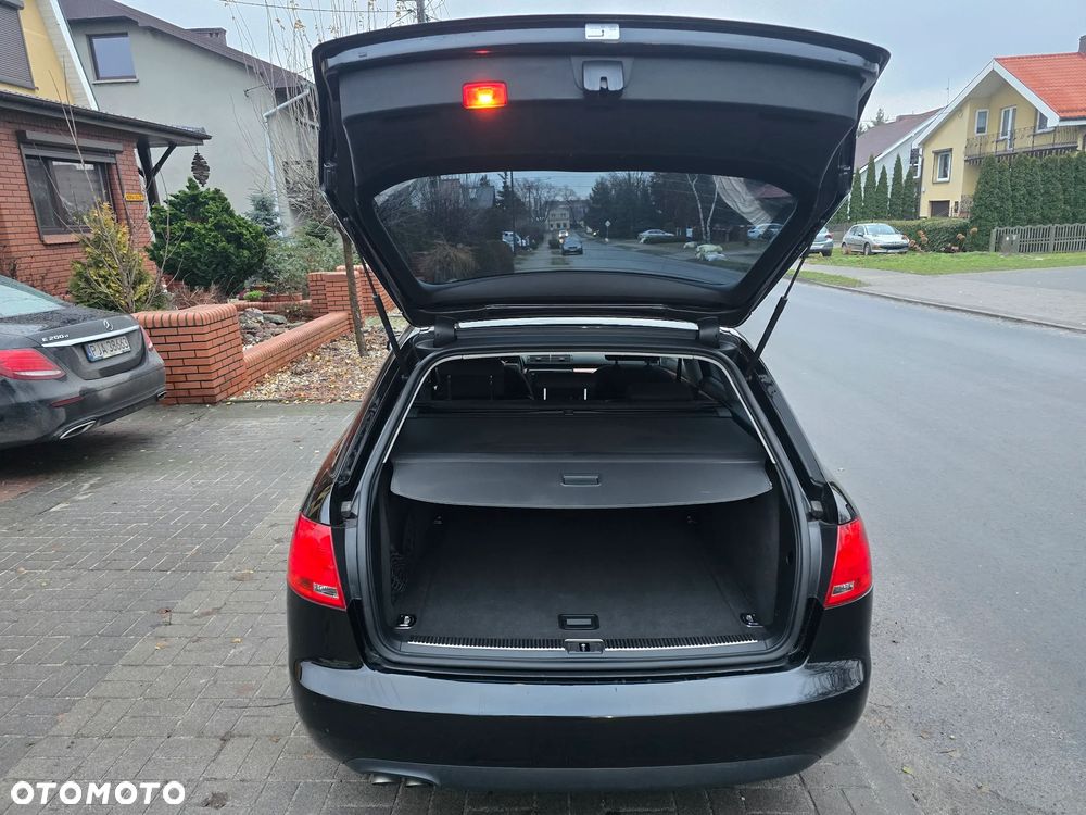 Audi A4 Avant 2.0 TDI - 24