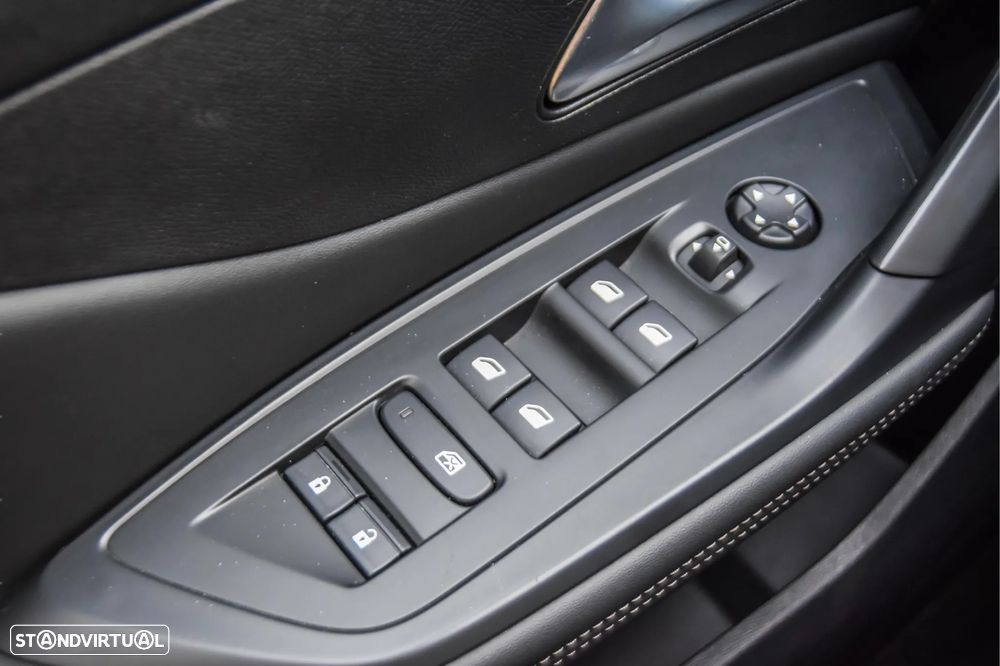 Peugeot 308 1.2 PureTech Allure - 15