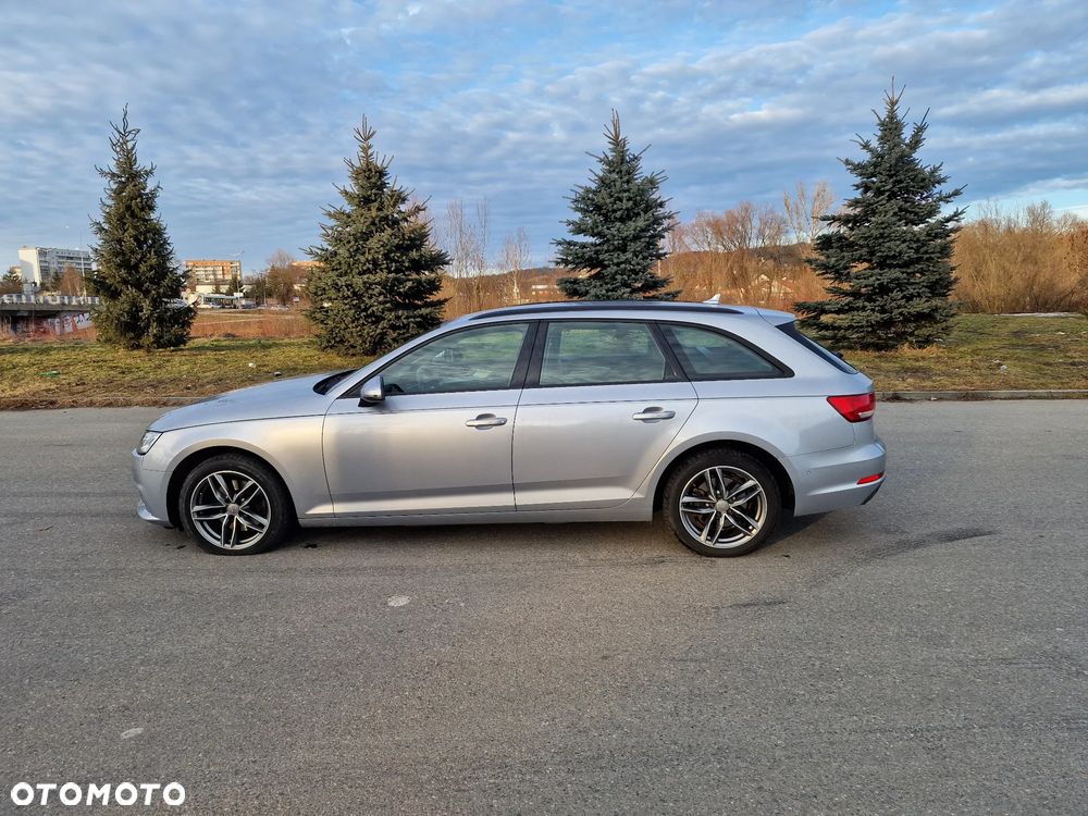 Audi A4 Avant 2.0 TDI S tronic - 12