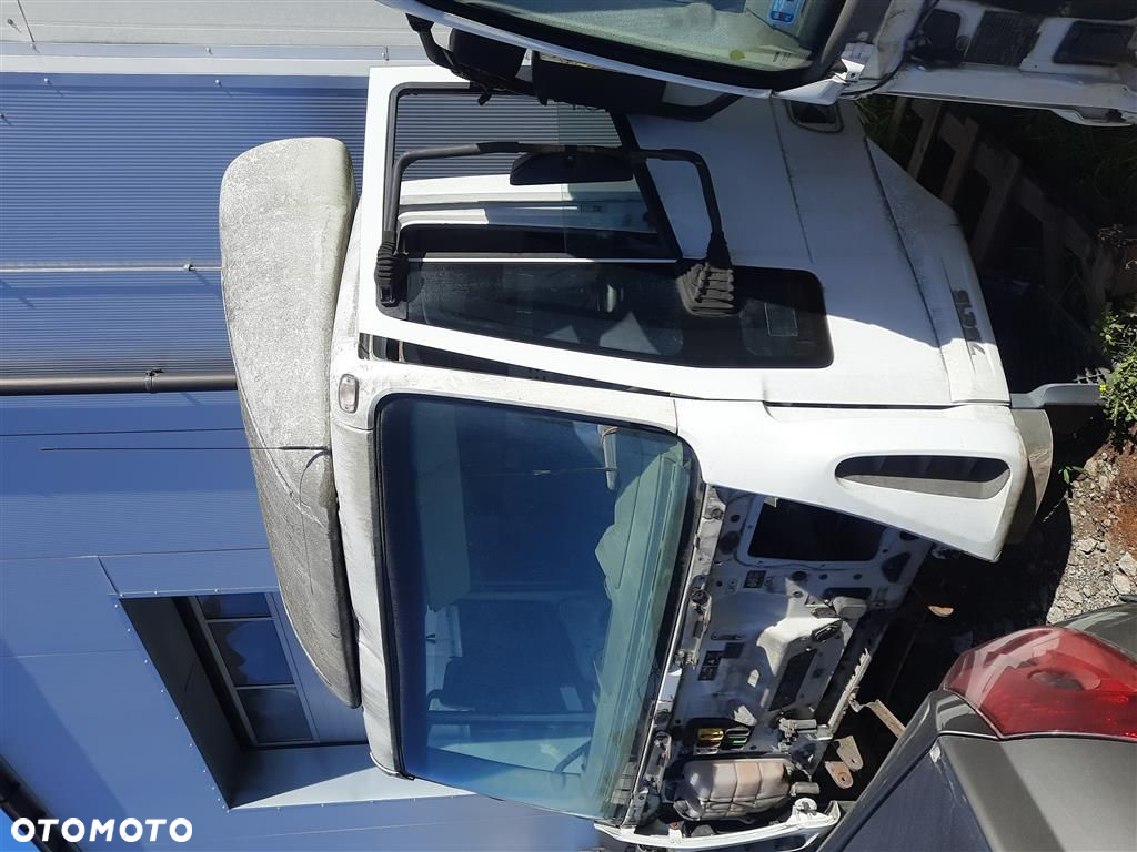 Kabina FOTELE Iveco Euro cargo  TECTOR 3.9 170KM 1997-2014 BIALA - 7