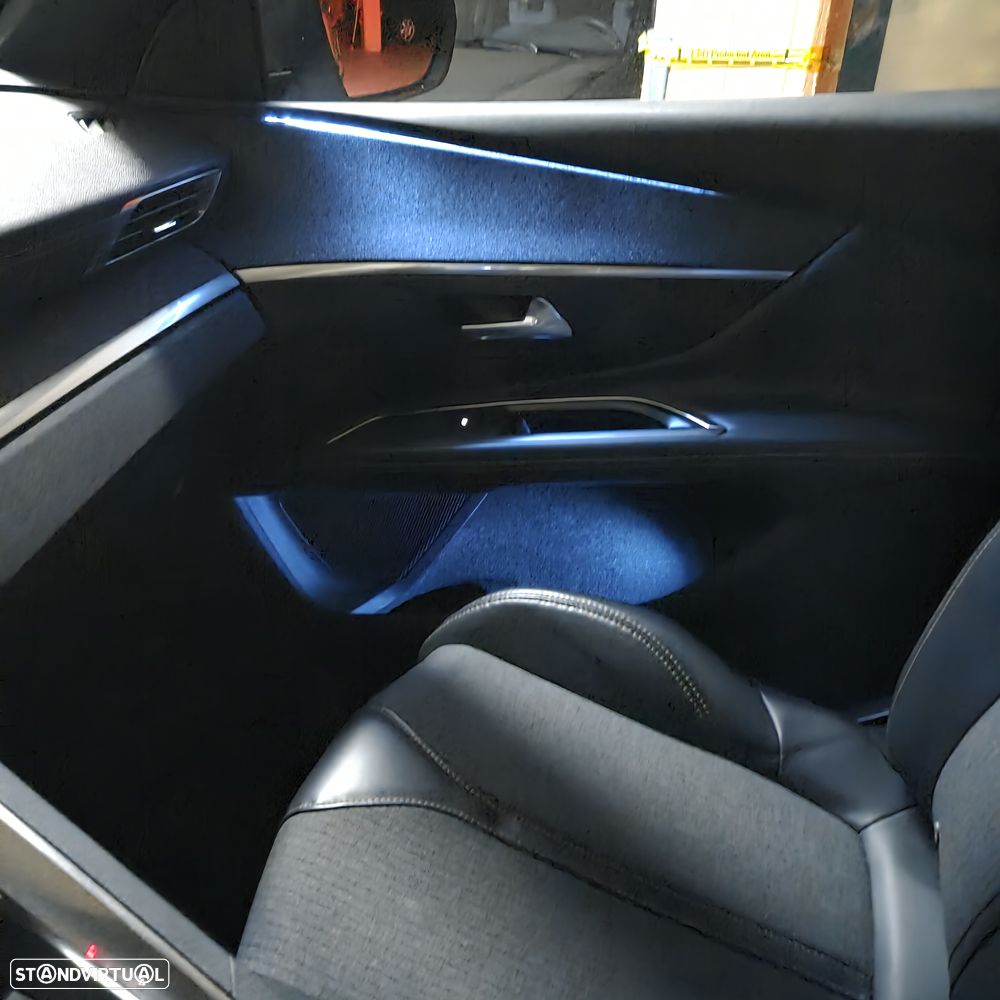 Peugeot 3008 1.6 BlueHDi GT Line Grip Control EAT6 - 11