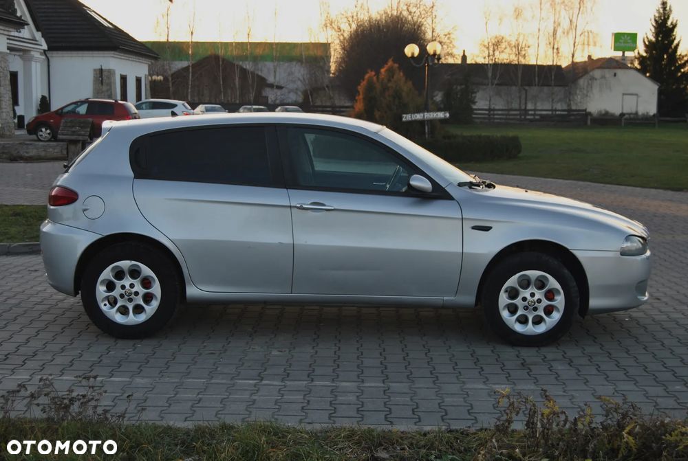 Alfa Romeo 147 1.6 Twin Spark 16V 120 - 15
