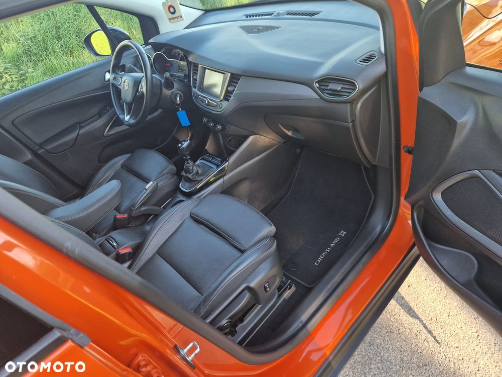 Opel Crossland X - 13