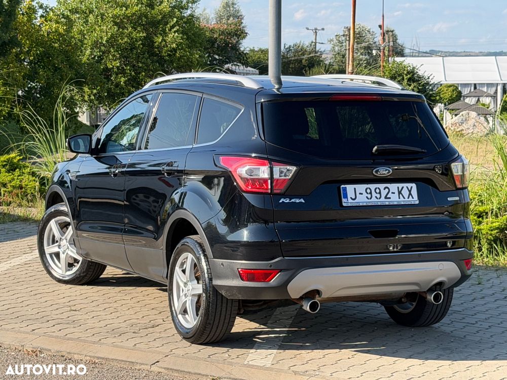 Ford Kuga 1.5 EcoBoost 2WD Titanium - 3