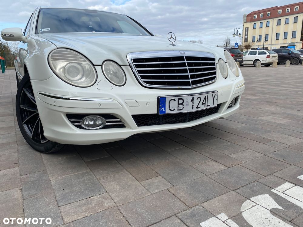 Mercedes-Benz Klasa E 350 7G-TRONIC Elegance - 7