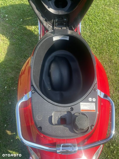 Vespa Sprint - 10