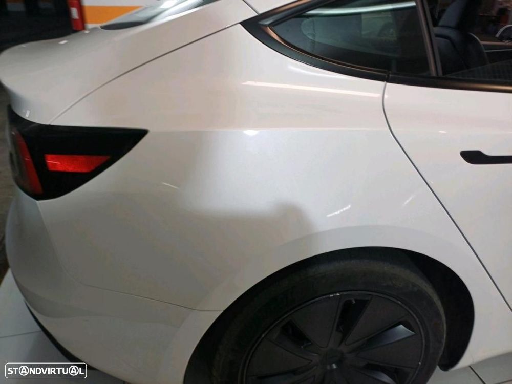Tesla Model 3 Long Range Tração Integral - 26