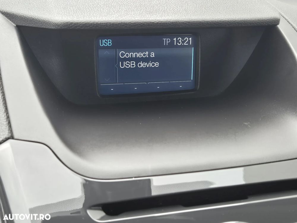 Ford EcoSport 1.0 EcoBoost Titanium - 23