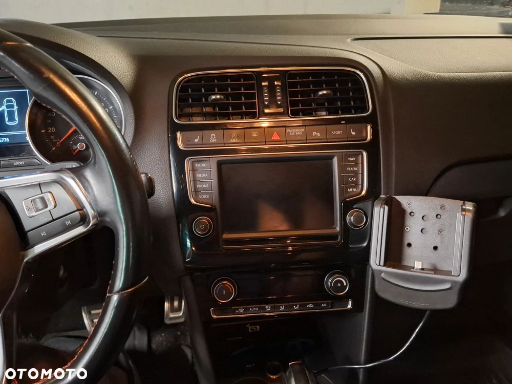 Volkswagen Polo 1.8 TSI BMT GTI DSG - 13