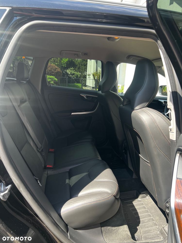 Volvo XC 60 D4 AWD Kinetic - 9