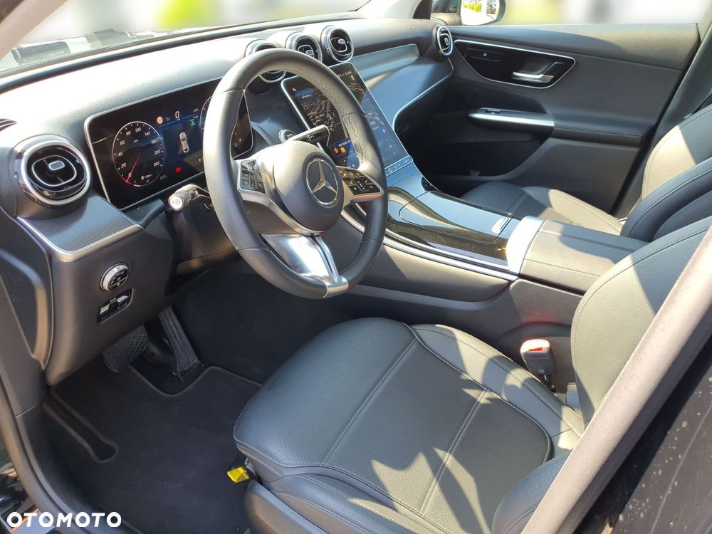 Mercedes-Benz GLC 200 d mHEV 4-Matic Avantgarde - 12