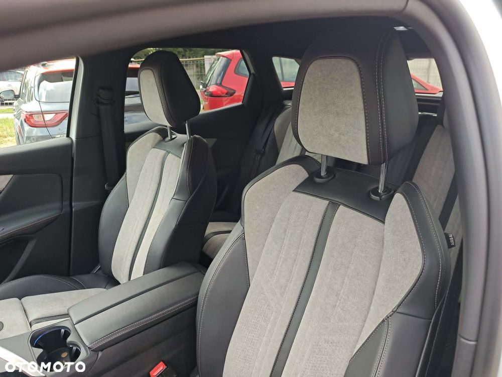 Peugeot 3008 - 17
