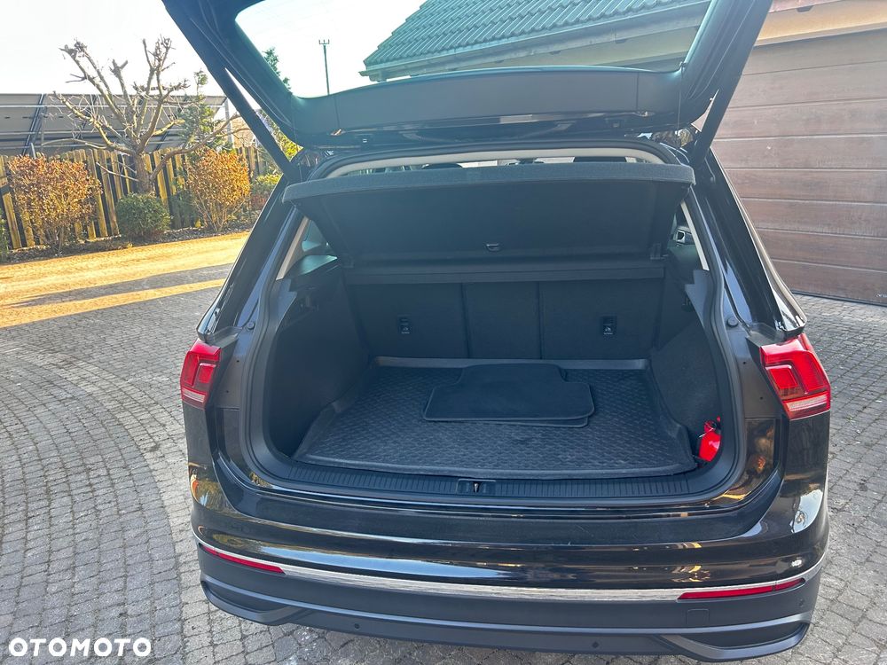 Volkswagen Tiguan 2.0 TDI SCR 4Mot Life DSG - 10