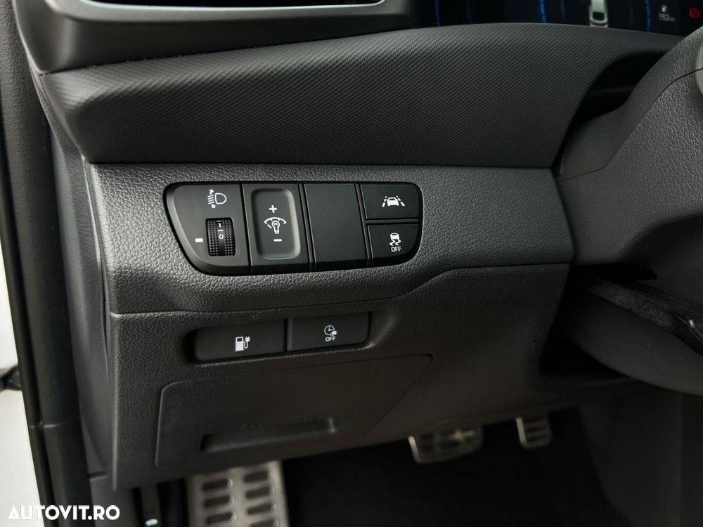 Hyundai IONIQ Trend - 25