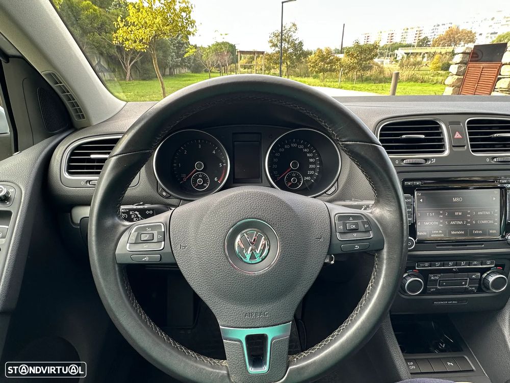 VW Golf 2.0 TDi BlueMotion Edition - 13