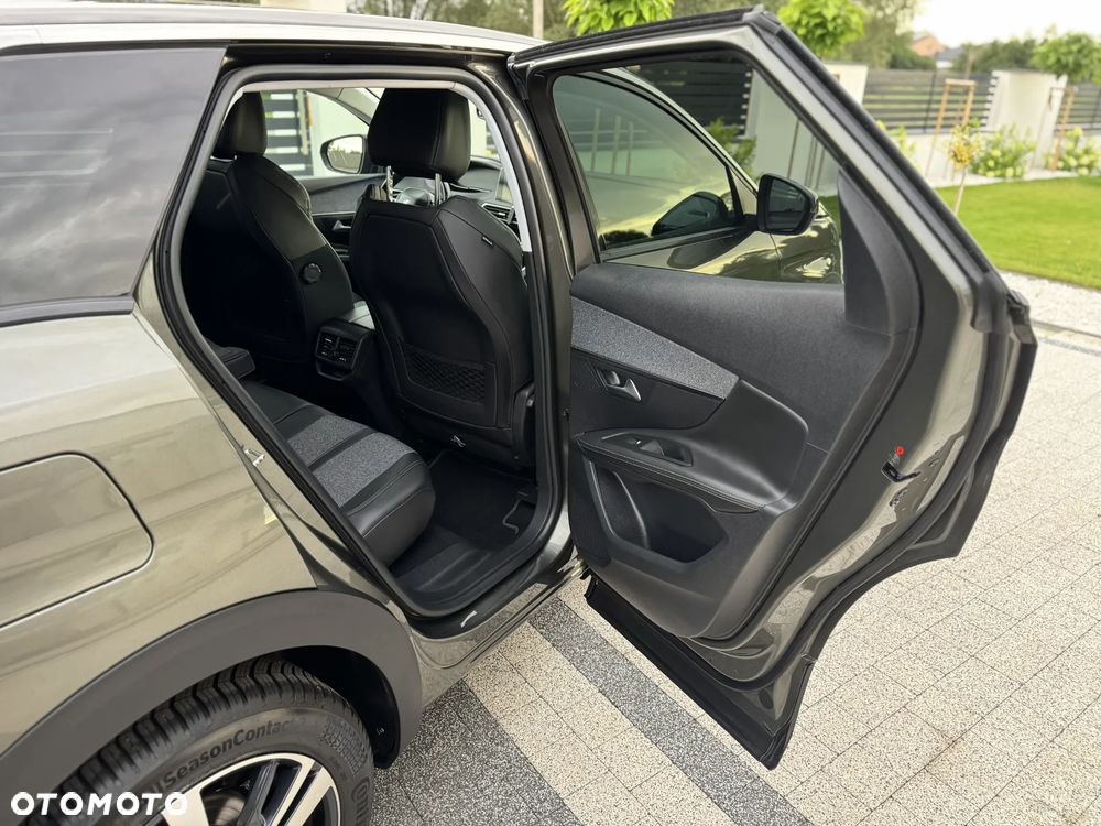 Peugeot 3008 BlueHDi 130 Stop & Start EAT8 Allure - 37