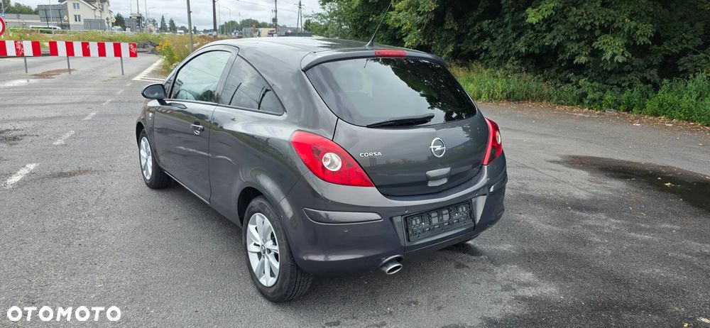 Opel Corsa 1.2 16V Energy - 12