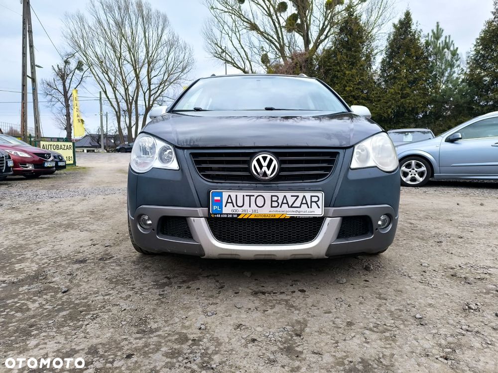 Volkswagen Polo - 8