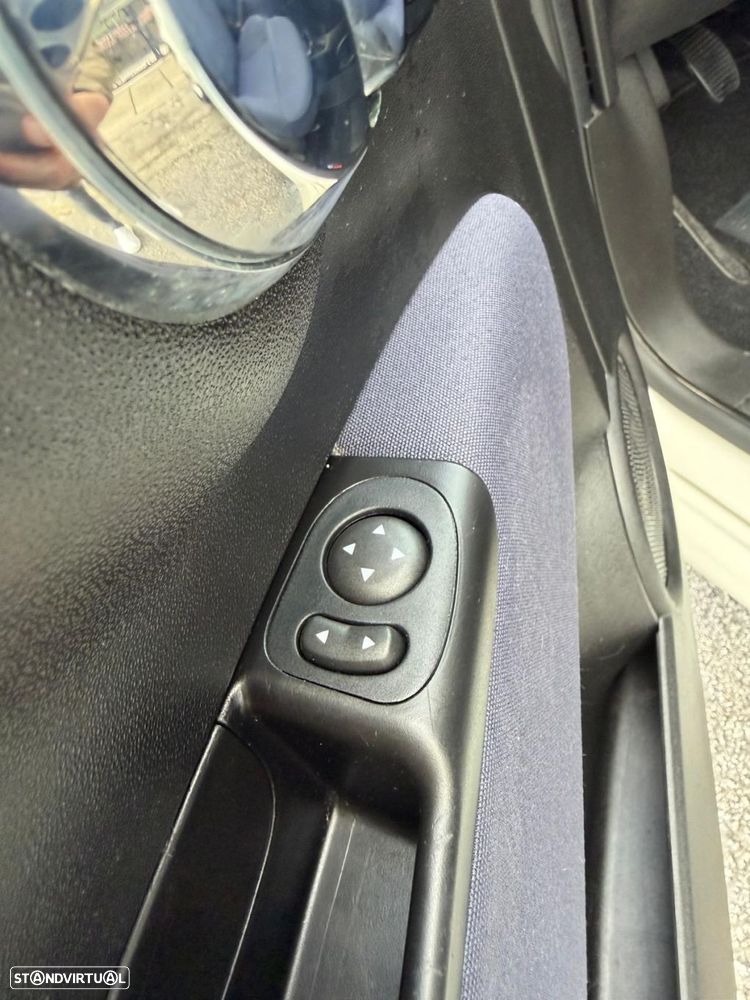 Fiat 500C 1.0 Hybrid Lounge - 20