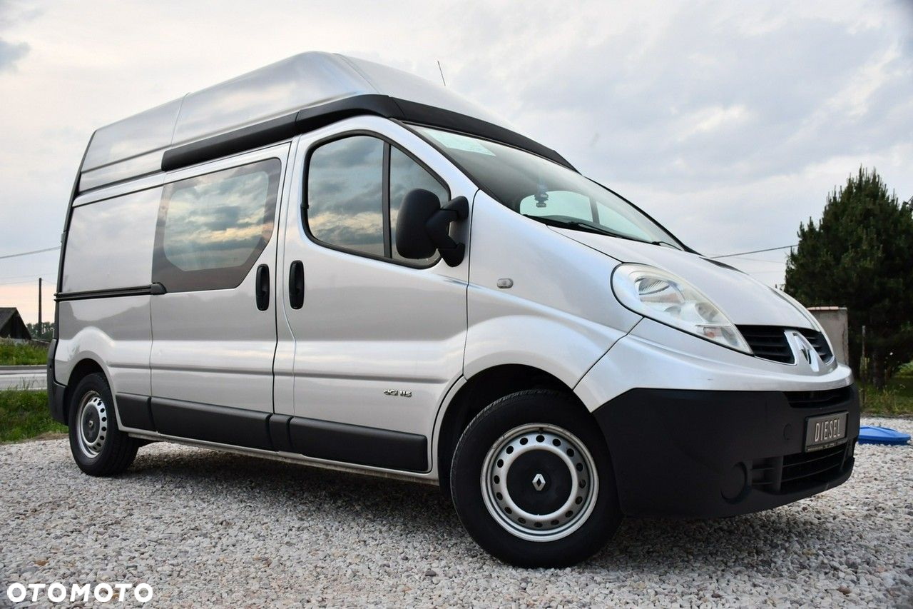 Renault Trafic - 13