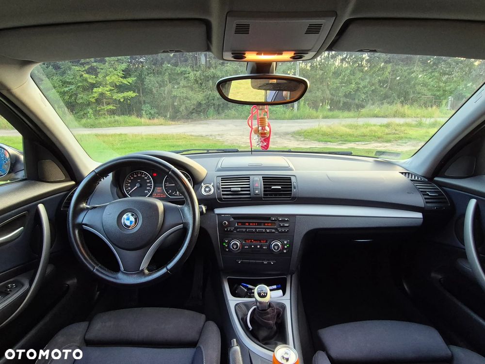 BMW Seria 1 118d - 7