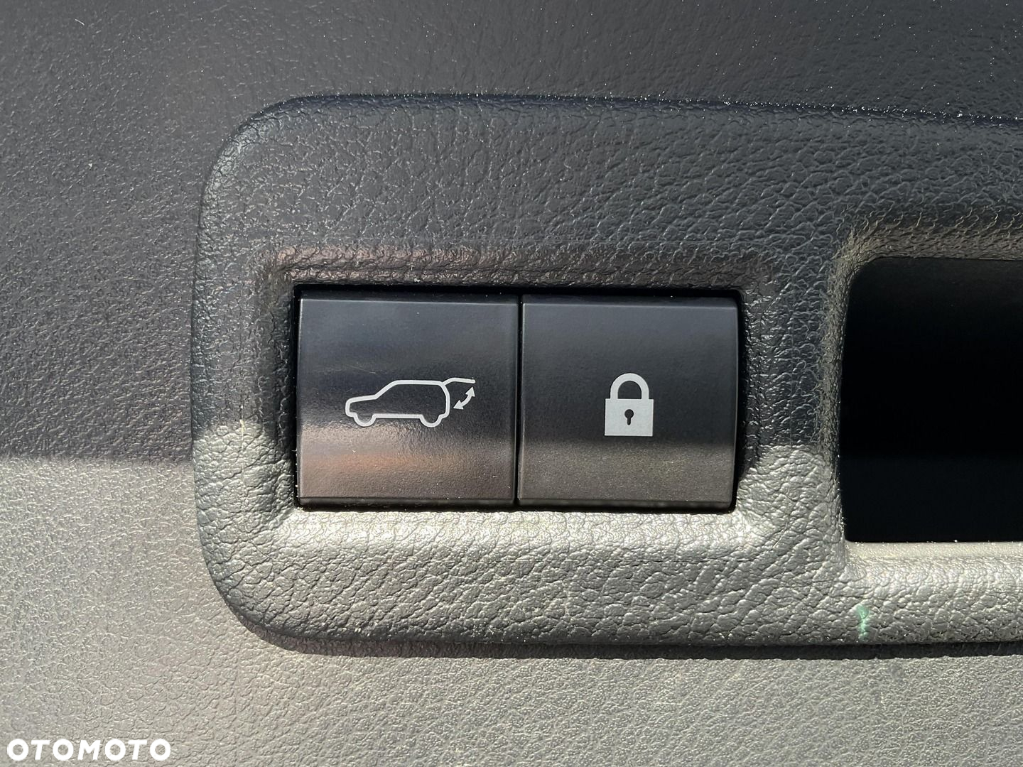 Lexus NX 300 F Sport AWD - 35