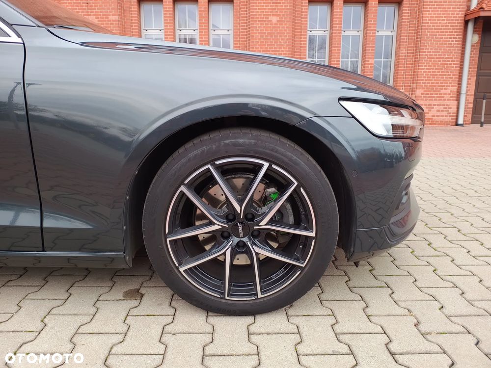 Volvo V60 D4 AWD Geartronic Momentum Pro - 10
