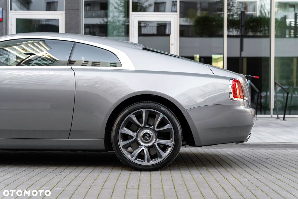 Rolls-Royce Wraith Standard - 12