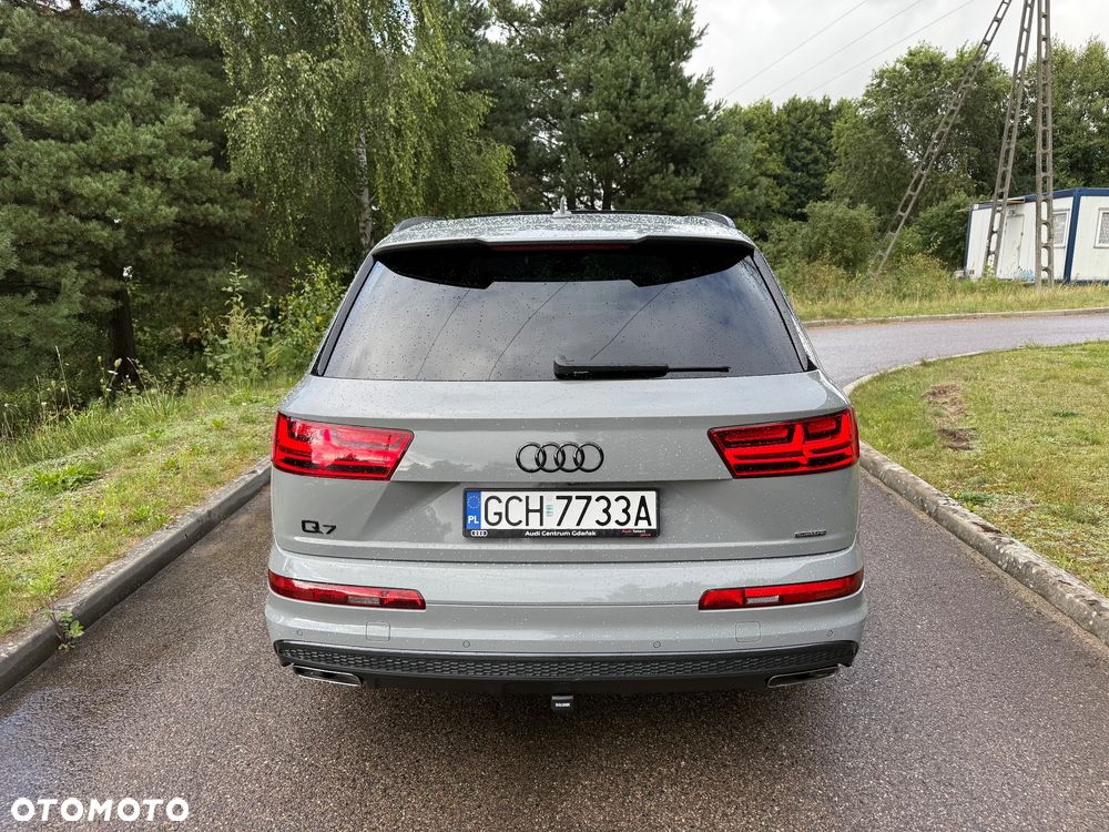 Audi Q7 - 3