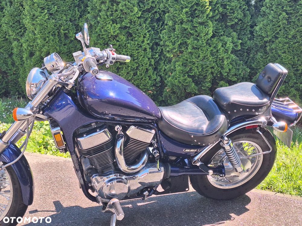 Suzuki Intruder - 5