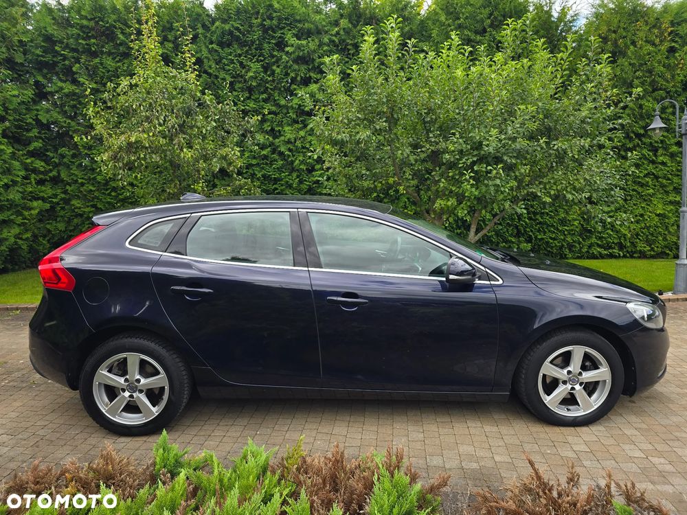 Volvo V40 - 8