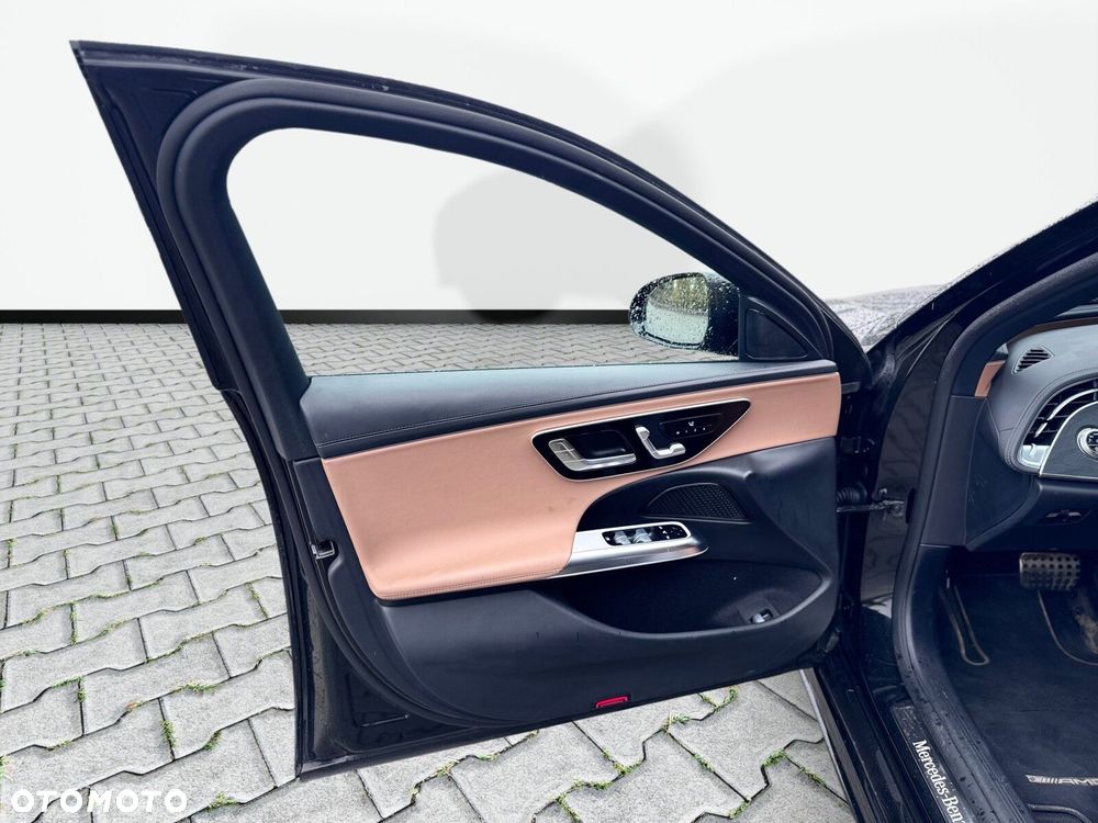 Mercedes-Benz Klasa E 220 d mHEV 4-Matic AMG 9G-Tronic - 11