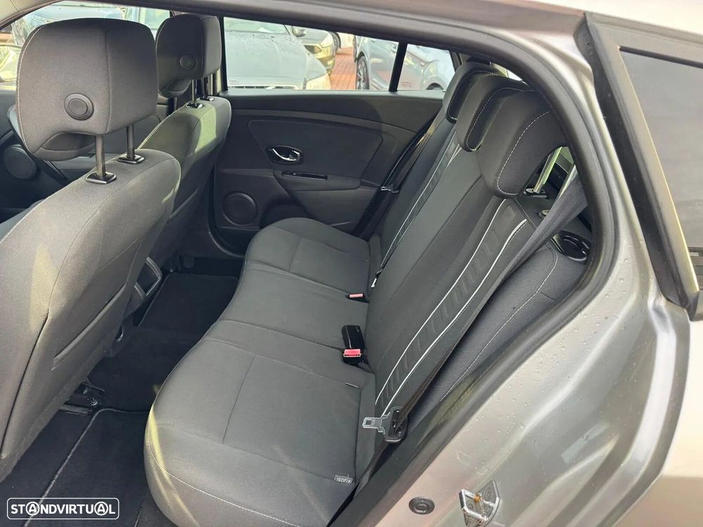 Renault Mégane Sport Tourer 1.5 dCi Limited - 36