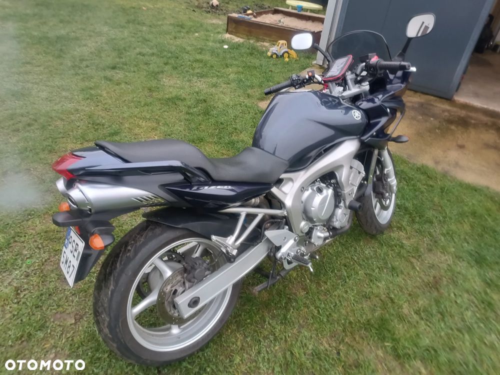 Yamaha FZ6 - 21