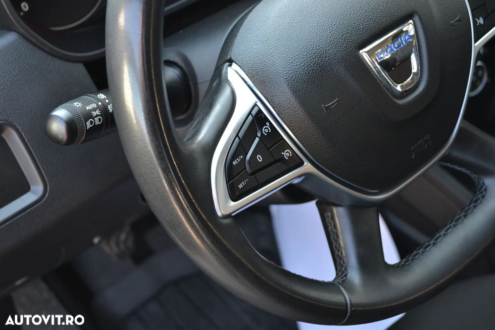 Dacia Duster Blue dCi 115 4WD Comfort - 10