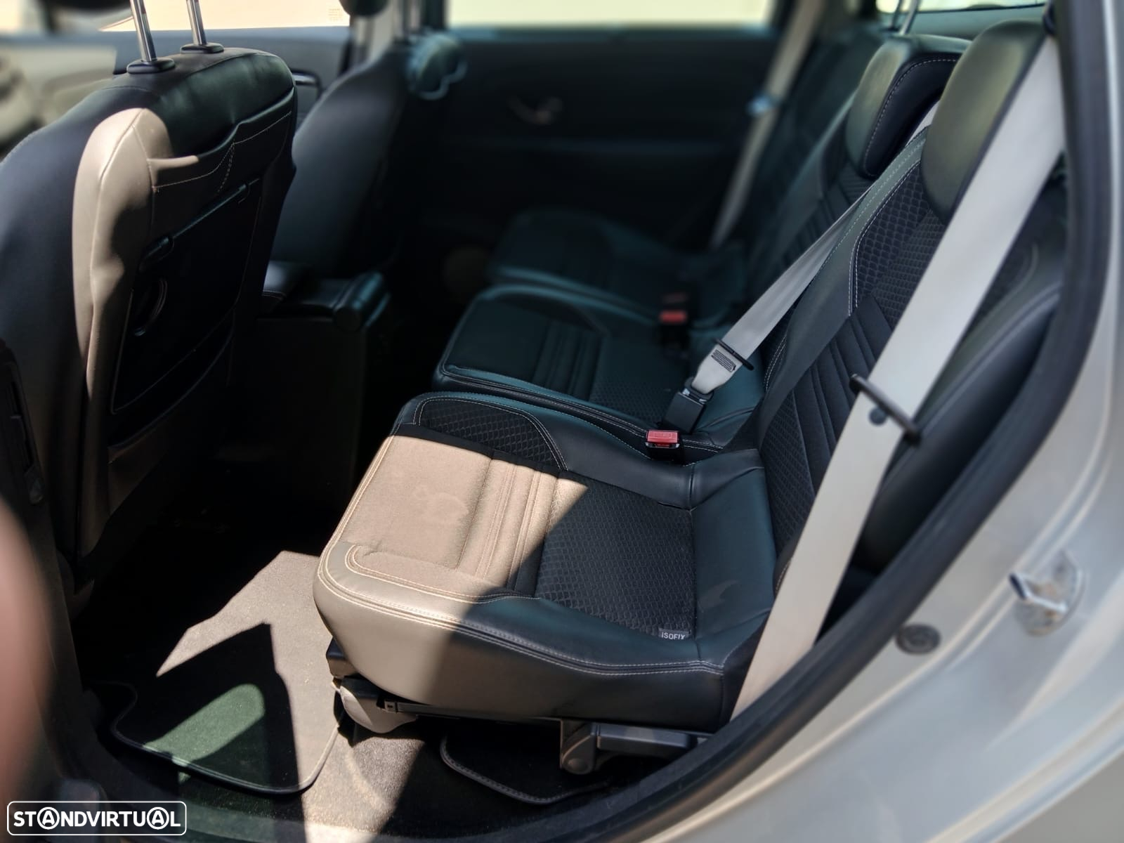 Renault Grand Scénic 1.6 dCi Bose Edition SS - 10