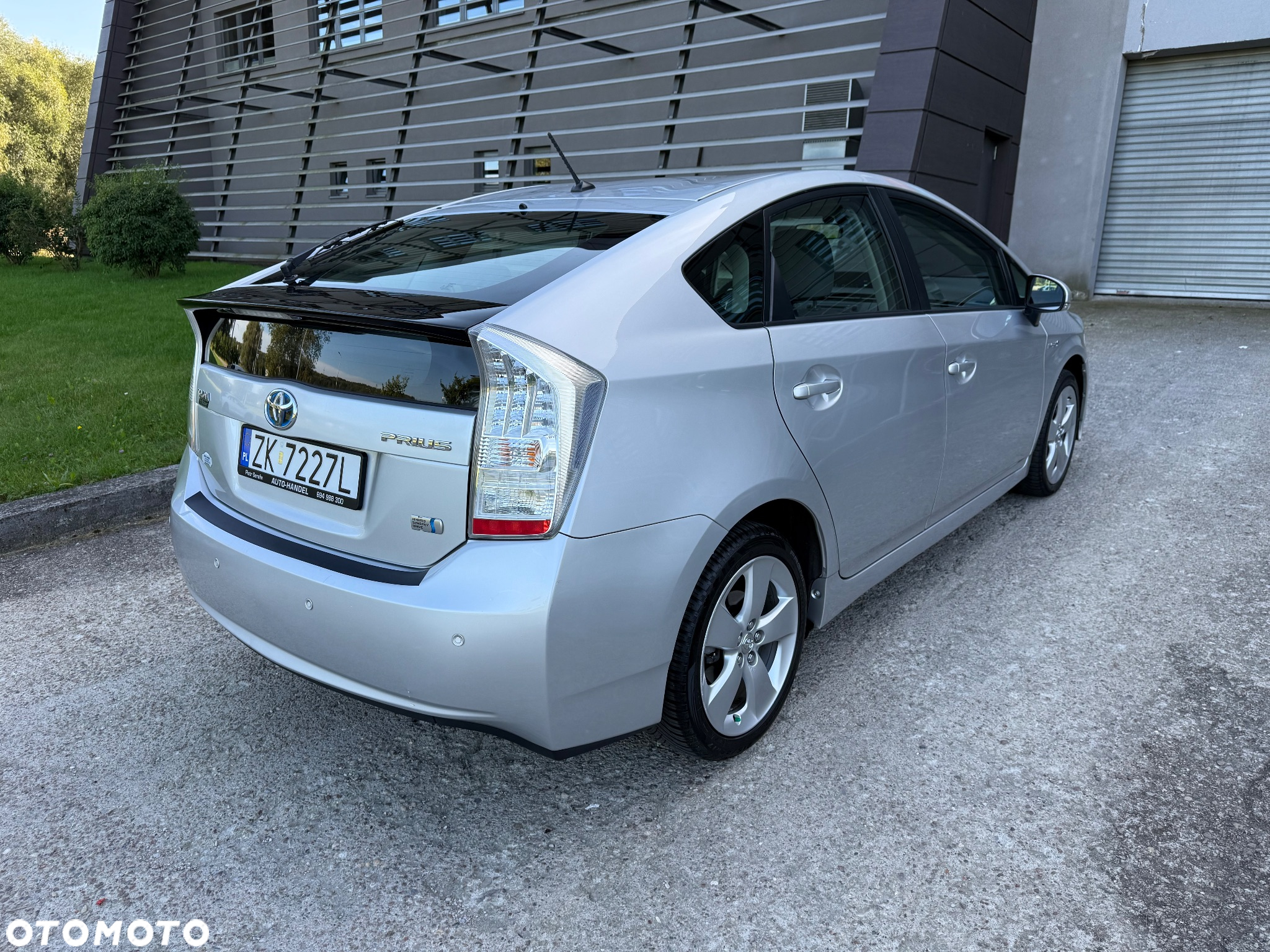Toyota Prius - 6