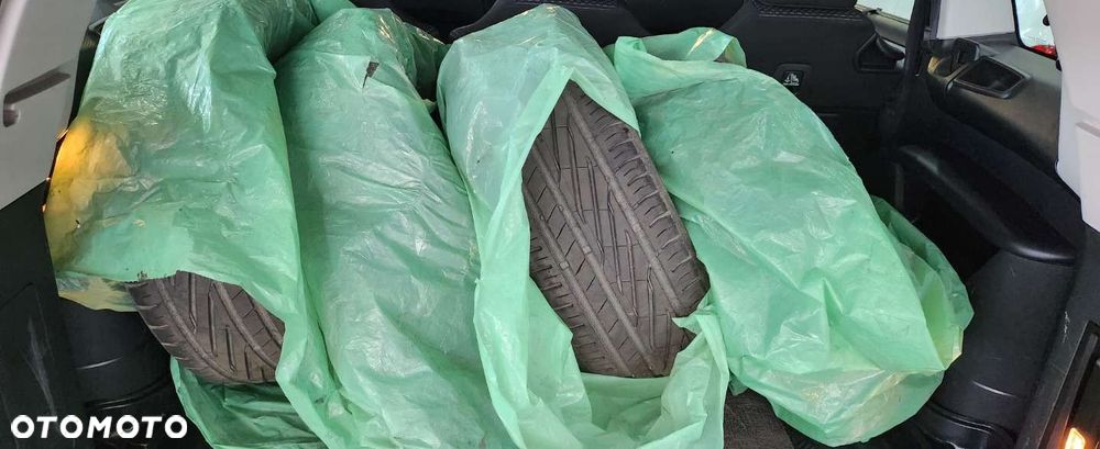 Citroën C4 Grand Picasso - 17