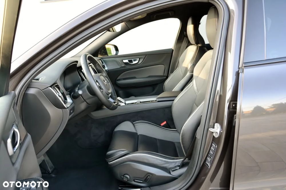 Volvo S60 B4 B Geartronic RDesign - 16