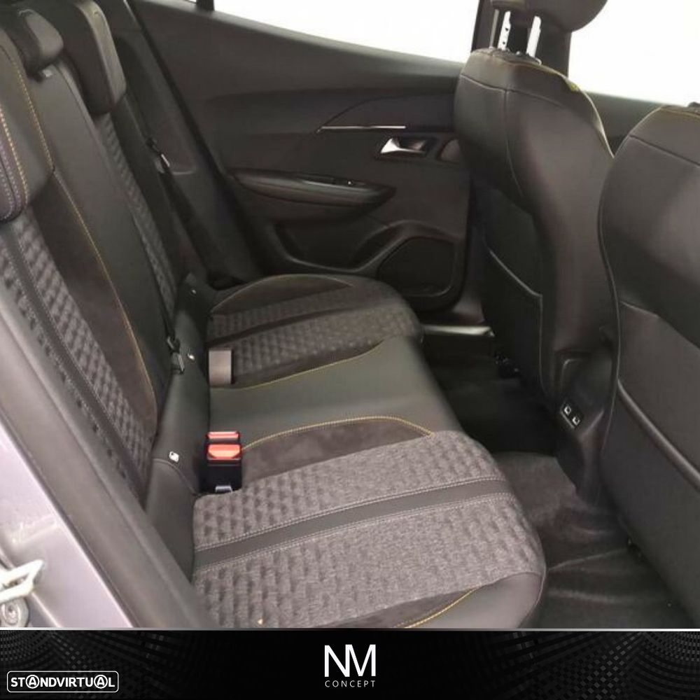 Peugeot e-2008 Allure Pack - 8