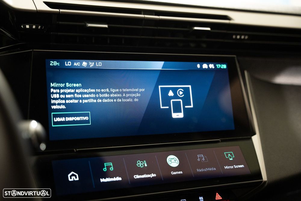 Peugeot 408 1.2 Hybrid Allure e-DCS6 - 16