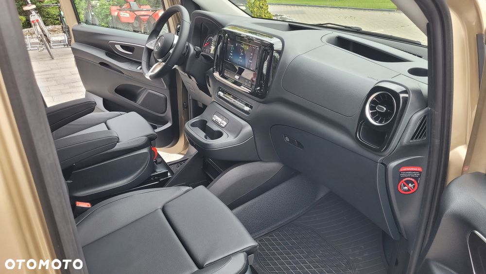 Mercedes-Benz Vito Tourer L2 Select 4x4 9G-Tronic 447.703 - 11