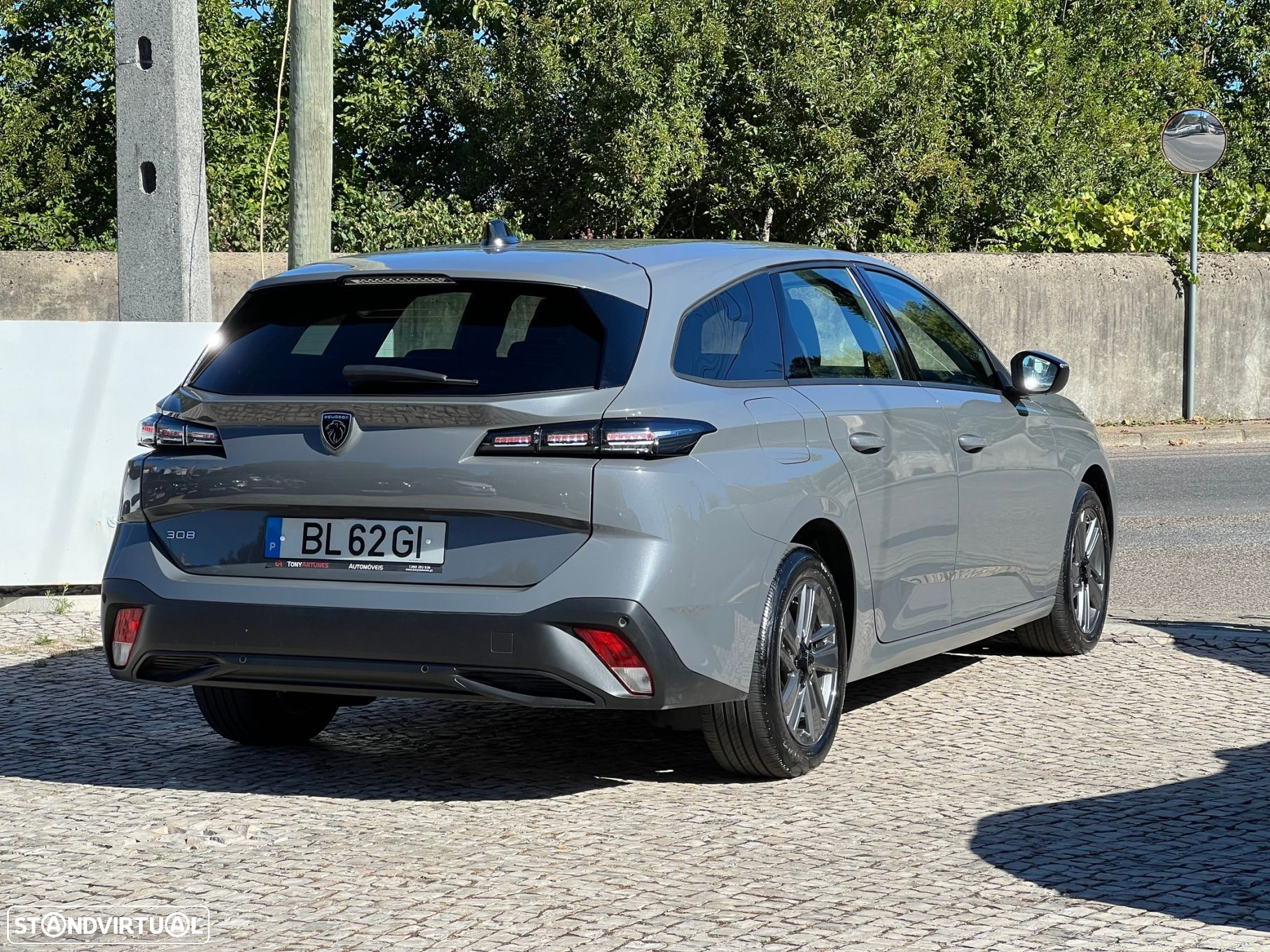 Peugeot 308 1.2 PureTech Allure EAT8 - 21