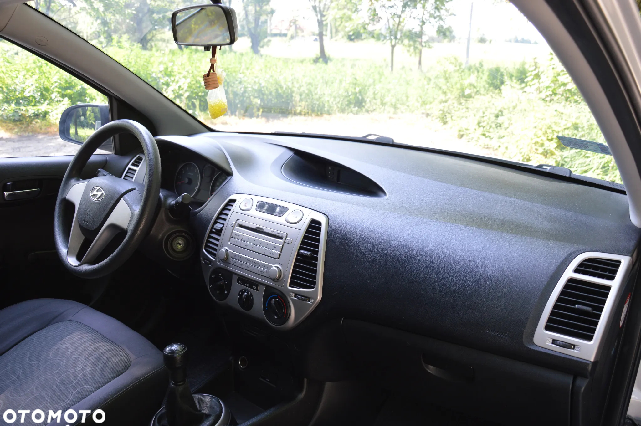 Hyundai i20 - 15