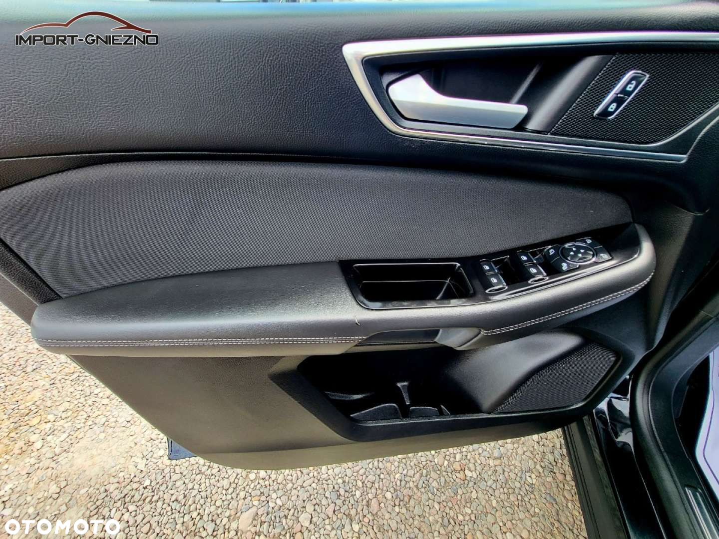 Ford S-Max - 26