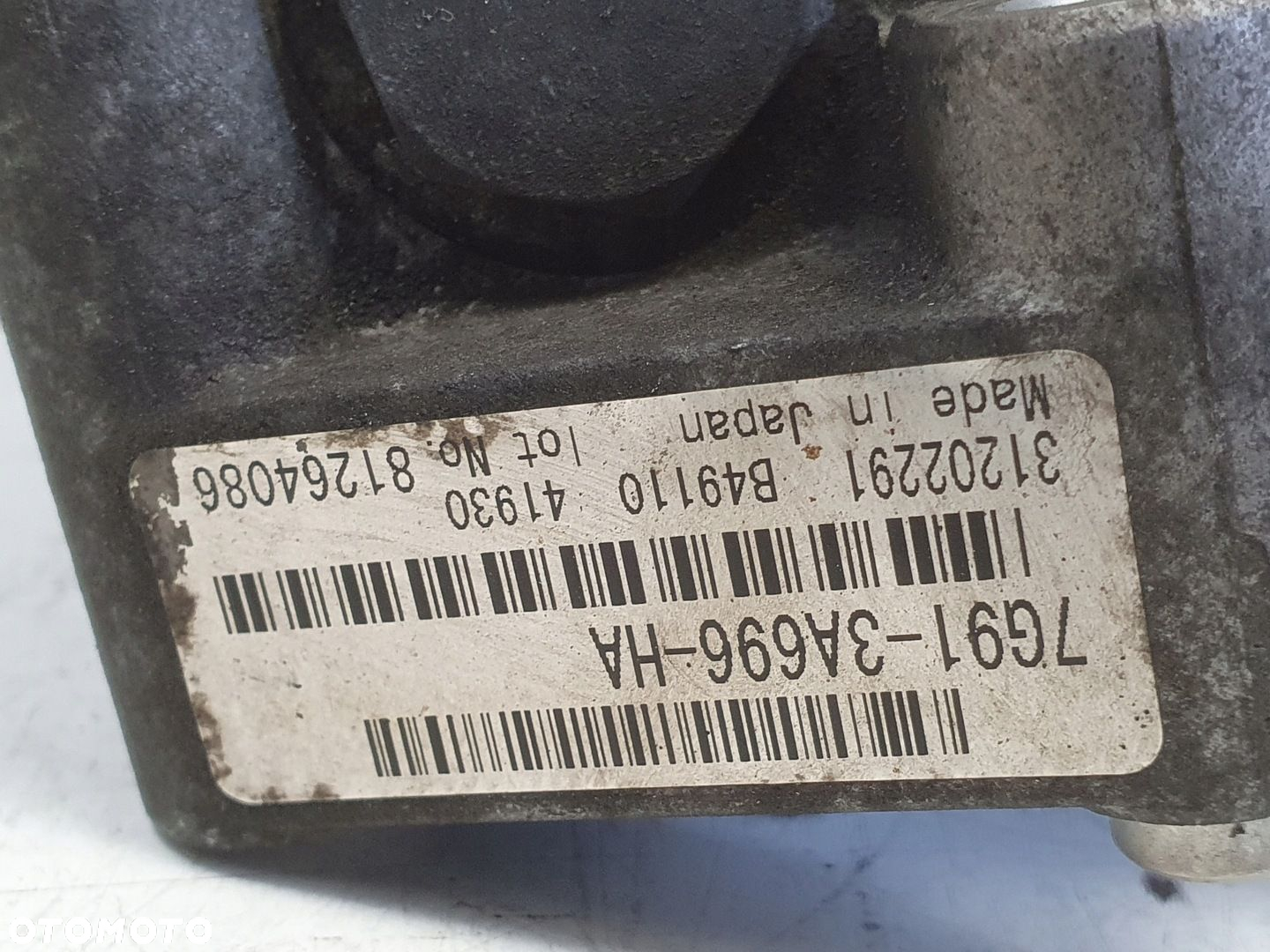 Volvo V70 III 2.0 D POMPA WSPOMAGANIA 7G91-3A696-HA - 2