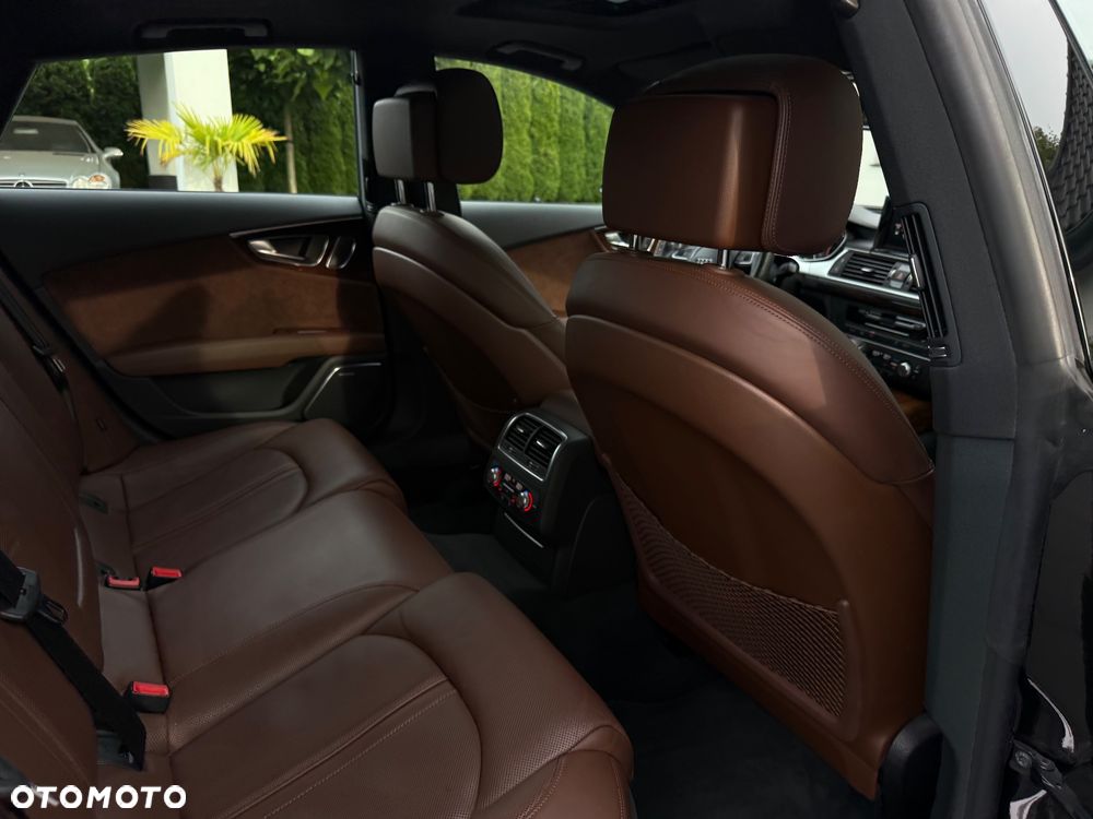 Audi A7 Sportback - 36