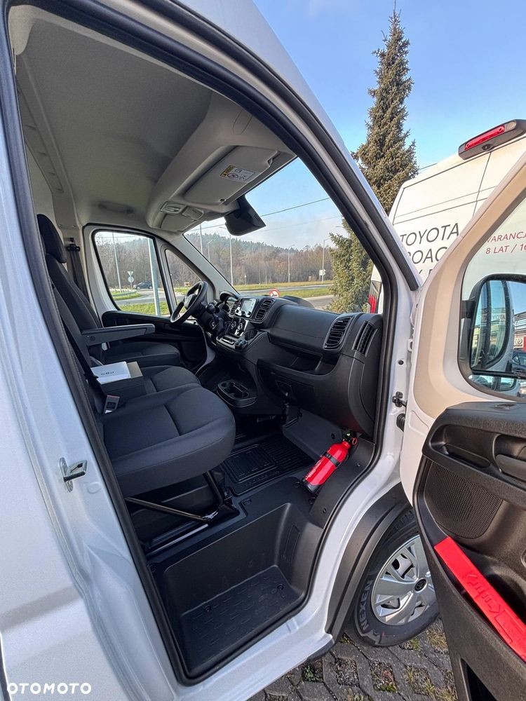 Toyota Proace MAX - 6